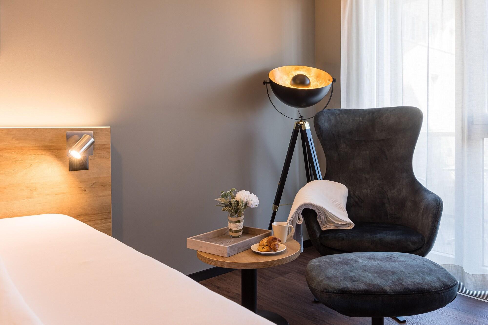 Aarau West Swiss Quality Hotel Oberentfelden Екстериор снимка