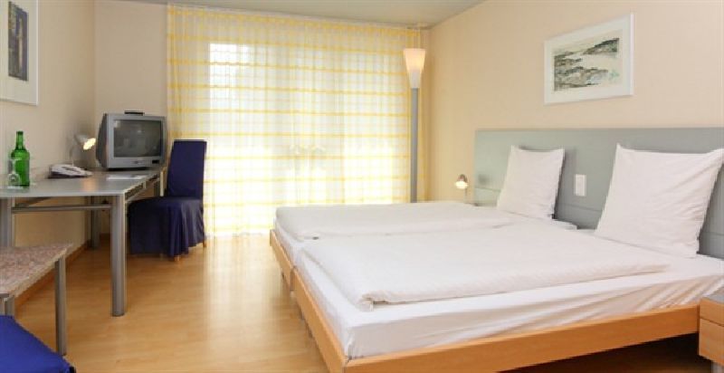 Aarau West Swiss Quality Hotel Oberentfelden Екстериор снимка