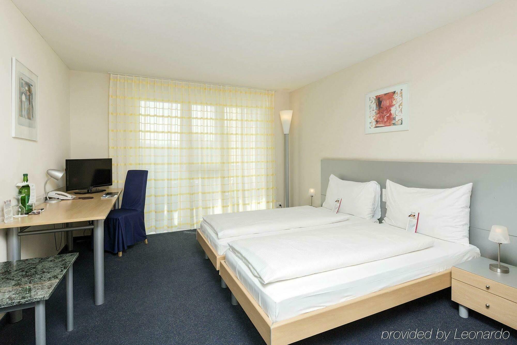 Aarau West Swiss Quality Hotel Oberentfelden Екстериор снимка